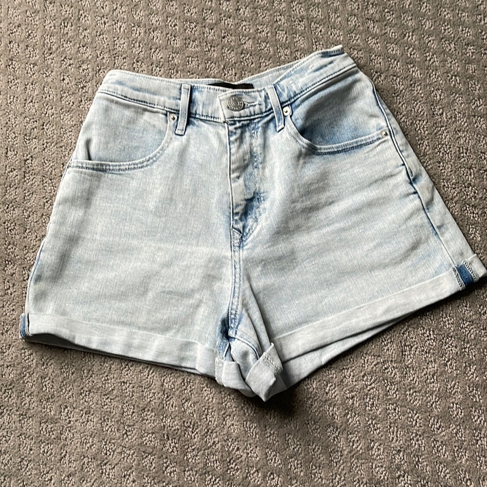 Like New Express Jean Shorts